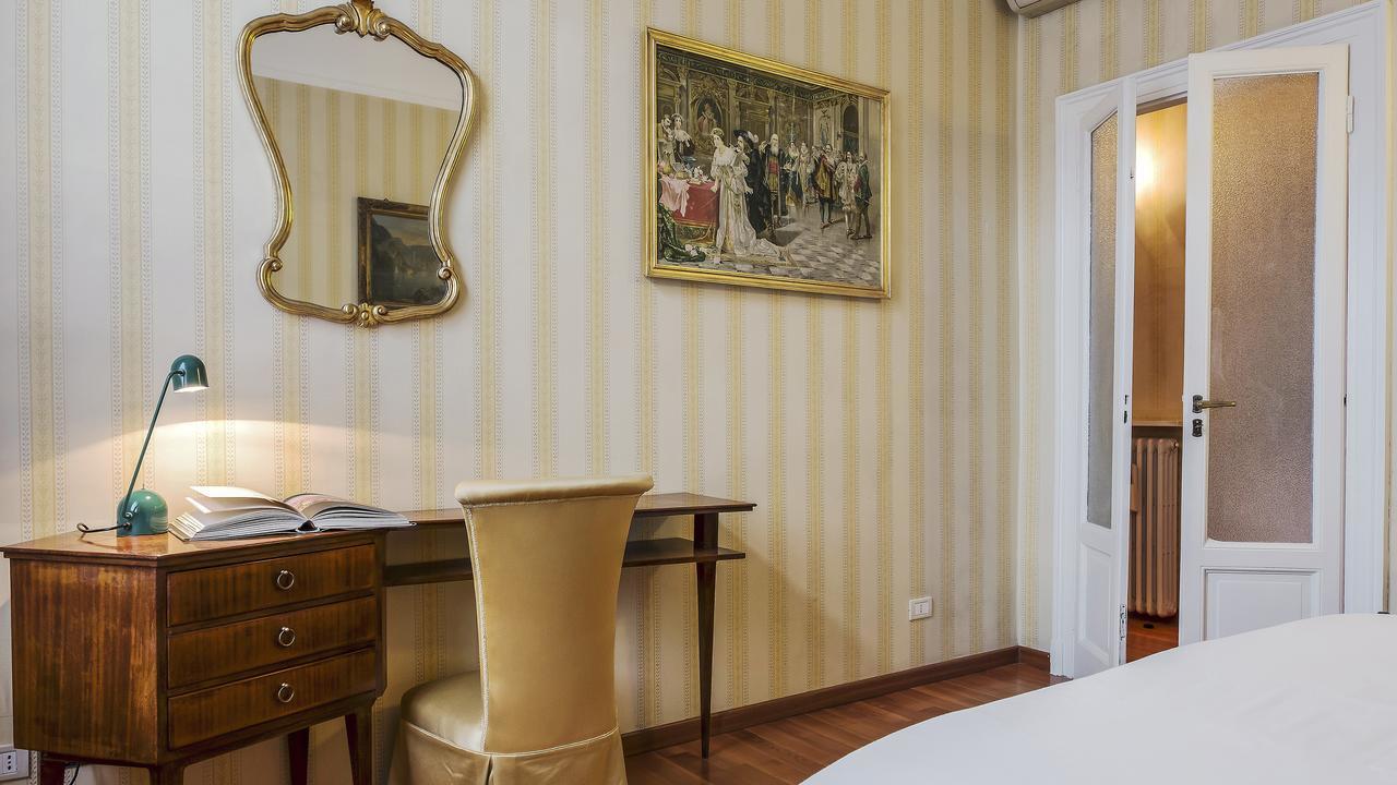 Hotel Piacenza Milaan Buitenkant foto