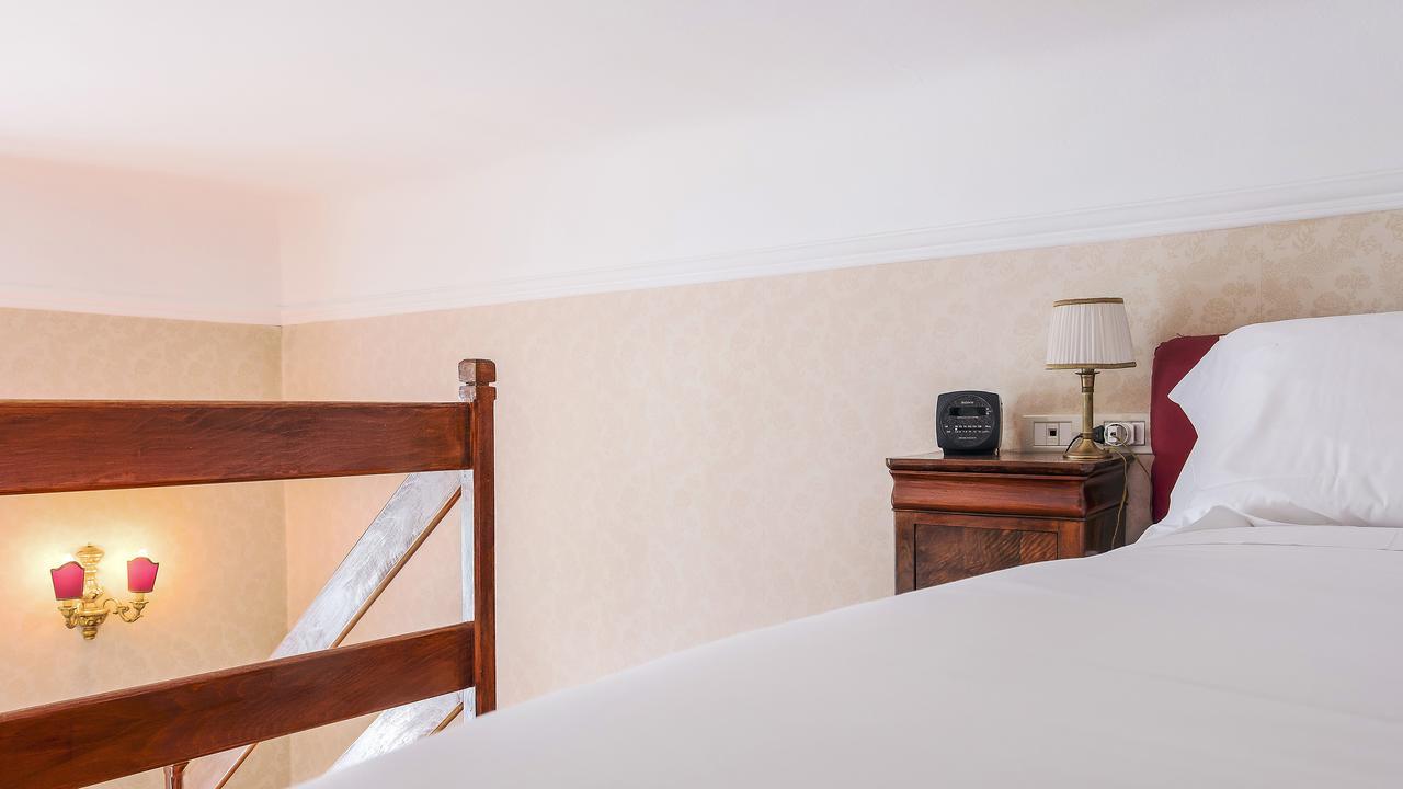 Hotel Piacenza Milaan Buitenkant foto