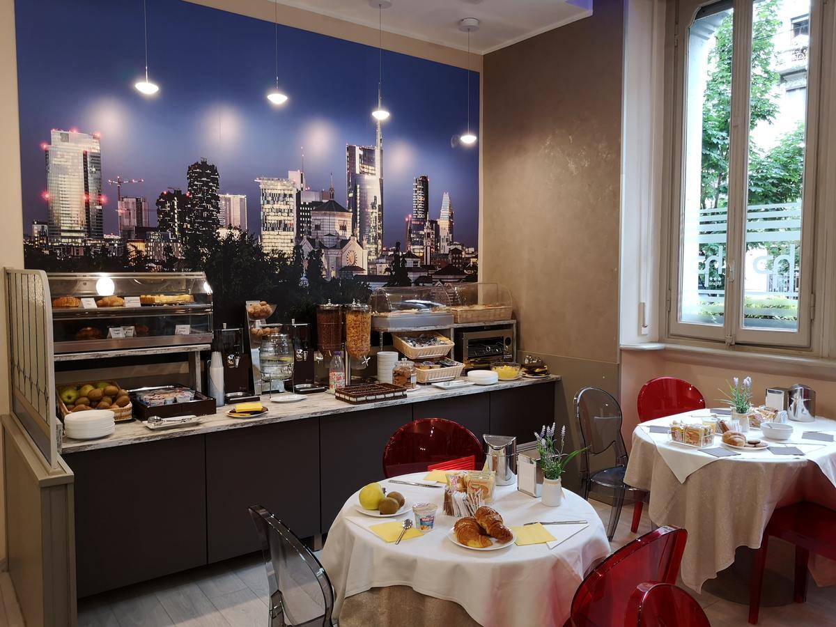 Hotel Piacenza Milaan Buitenkant foto
